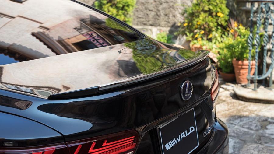 Детали экстерьера Lexus LS500h AWD Executive Line by Wald 2018 года  (фото 11 из 18)